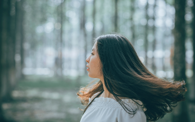 Cheveux et politique : Ce que votre coupe dit de votre idéologie