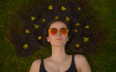 Vos cheveux pourraient-ils prédire votre santé mentale ? Les scientifiques dévoilent de nouvelles découvertes