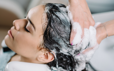 Les secrets insoupçonnés de la mémoire capillaire : ce que vos cheveux révèlent de votre passé