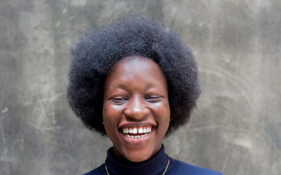 Cheveux au fil du temps : Ce que votre coiffure révèle de vous à travers les âges